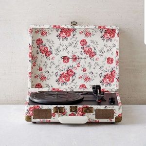 COPY - Crosley floral record player